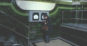 Now, where is this, actually? Sloane Square tube?